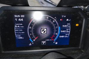 Tmax 8/2024 con 5700 km