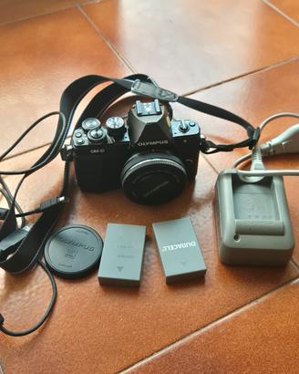 Olympus om-d e-m10 ii