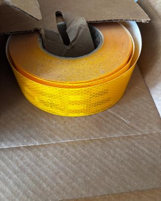 Banda catarifrangente autocarri