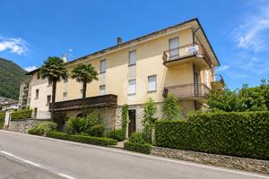 CASA SEMINDIPENDENTE A PONTE IN VALTELLINA