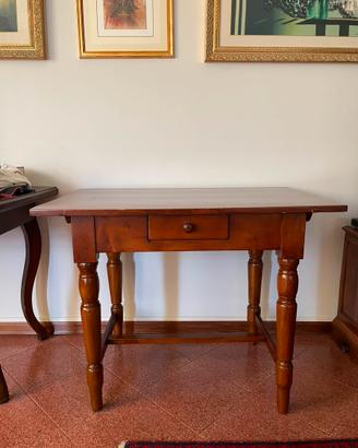Tavolo scrivania in legno massello