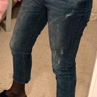 Jeans elasticizzati con strappi taglia 40