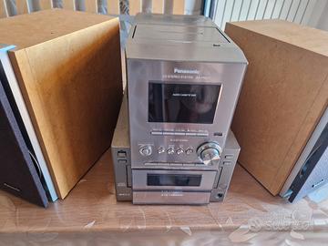 radio hi fi stereo CD e cassetta