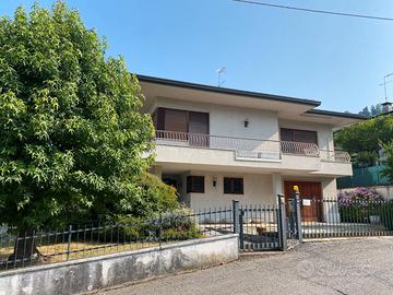 Villetta Singola, Arzignano, Q.re Mantovano