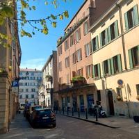 Via d'Azeglio P.le Inzani, 2 camere ristrutturato