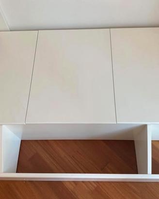 Armadio sospeso in legno