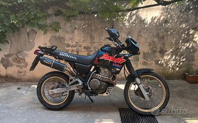 Honda Dominator NX650