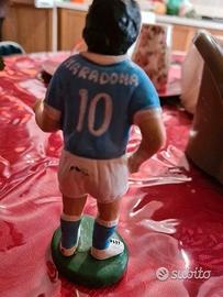 Statuina calciatore maradona in terra cotta eccell