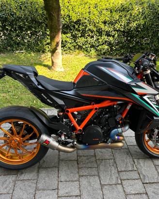 SCARICO COMPLETO AKRAPOVIC KTM 1390 SUPERDUKE R