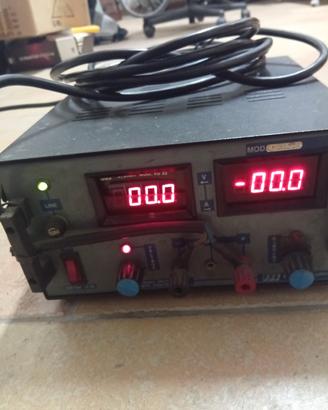 Alimentatore da 0 a 30 Volt regolabile