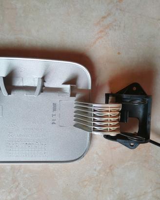 sportello tappo serbatoio  Kia Carnival 