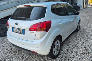 kia Venga 1.4 diesel per Neopatentati 