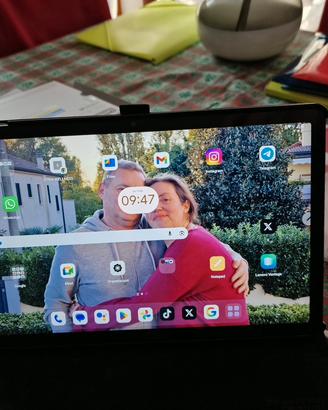 Tab Lenovo 