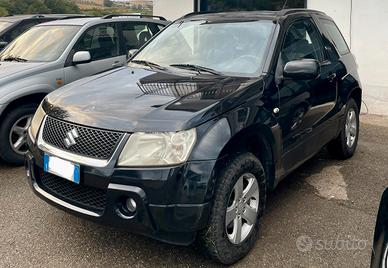 Suzuki Grand Vitara CORTO 1.9 4X4