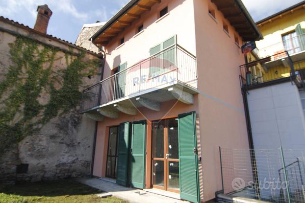 Porzione di casa - Cuasso al Monte