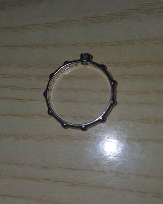 rosario in argento con pietra preziosa.