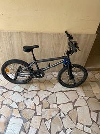 Bicicletta BMX