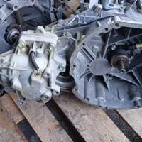 CAMBIO E DIFFERENZIALE NISSAN XTRAIL 2.0 DCI 4x4 A