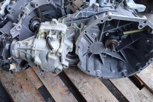 CAMBIO E DIFFERENZIALE NISSAN XTRAIL 2.0 DCI 4x4 A