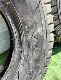 Gomme agricole Petlas
