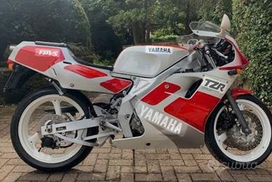 YAMAHA tzr 250