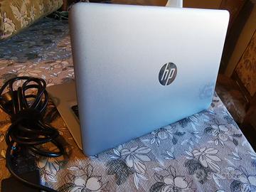 HP Elitebook G3 820. Intel Core i5, 16 GB ram