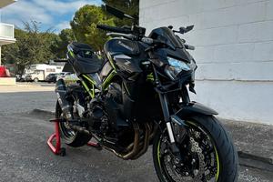 Kawasaki z 900 del 2022