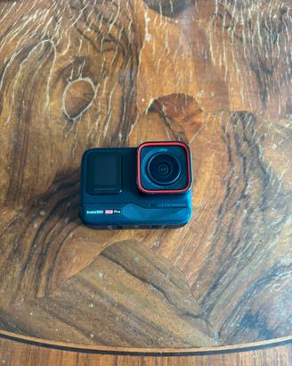 Insta360 ace pro
