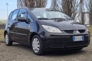 Mitsubishi Colt 1.1 benzina 2009