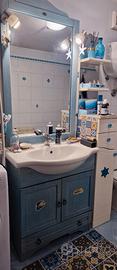 mobile bagno con specchiera