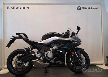 CFMOTO 675 SR R Abs