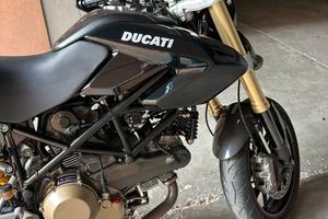 Hypermotard 1100S