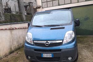 Furgone Opel Vivaro combi 9 posti