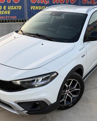 FIAT Tipo 1.6 Mjt CROSS GARANZIA