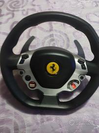 volante  thrustmaster Ferrari