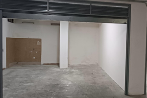 Garage ristrutturato saracinesca elettrica