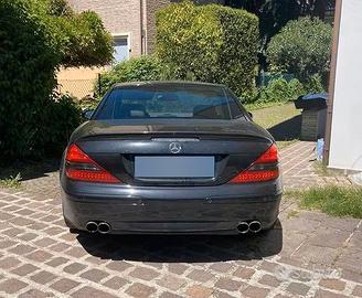 Mercedes Benz SL350 - Colore Nero - Exclusive Pack