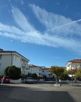 APPARTAMENTO LATO MARE IN VILLAGGIO PRIVATO, CON P