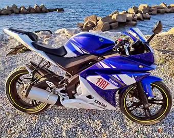 Yamaha YZF-R125 Race Replica