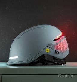 Casco Smart bici e-bike Faro Unit 1
