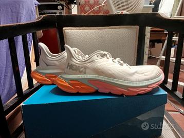 Hoka taglia 8 Donna(40)