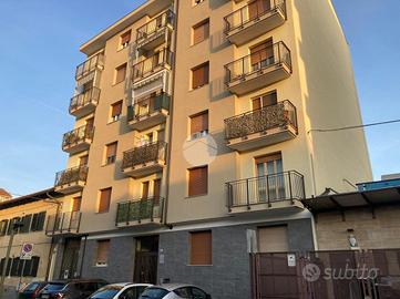 4 LOCALI A SETTIMO TORINESE