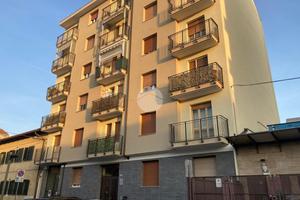 4 LOCALI A SETTIMO TORINESE