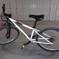   bicicletta ROCKRIDER MTB  7 - 11 anni