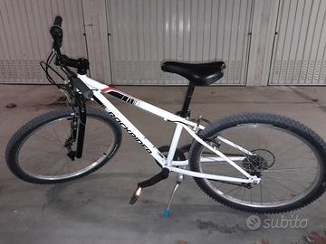   bicicletta ROCKRIDER MTB  7 - 11 anni
