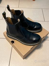 Dr martens stivaletto senza lacci deals