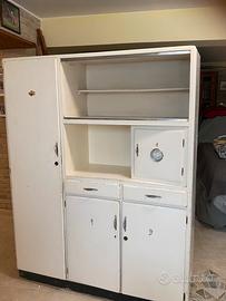 Credenza anni 70