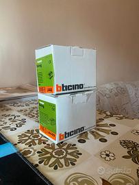 Termostati Bticino Living L4448 L4449