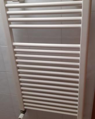Termoarredo Termosifone bagno