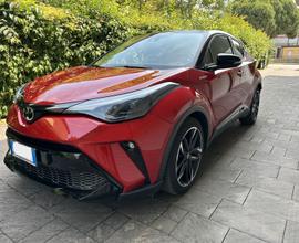 Toyota c-hr 2021